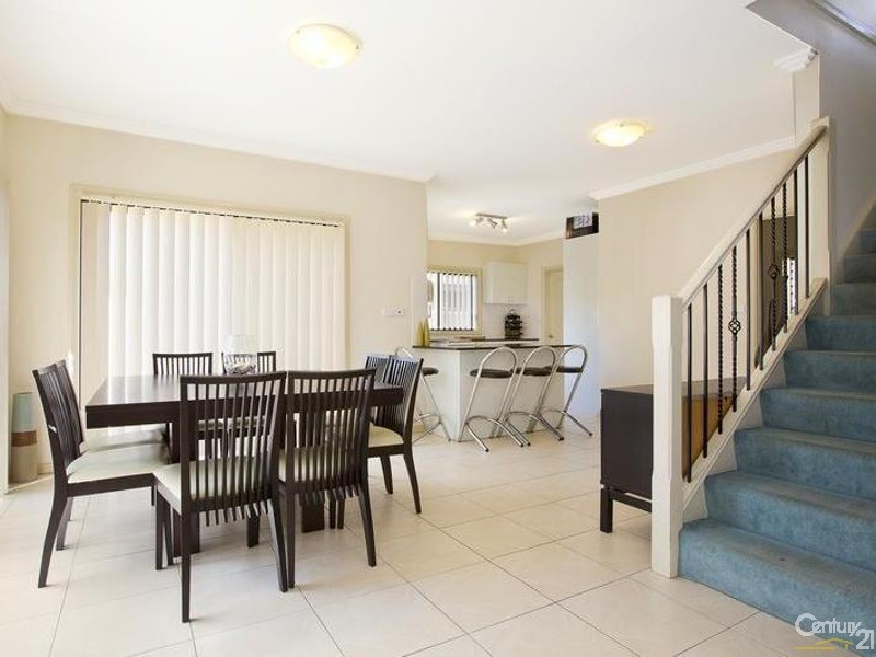 5/32  Stanbrook Street, Fairfield Heights NSW 2165