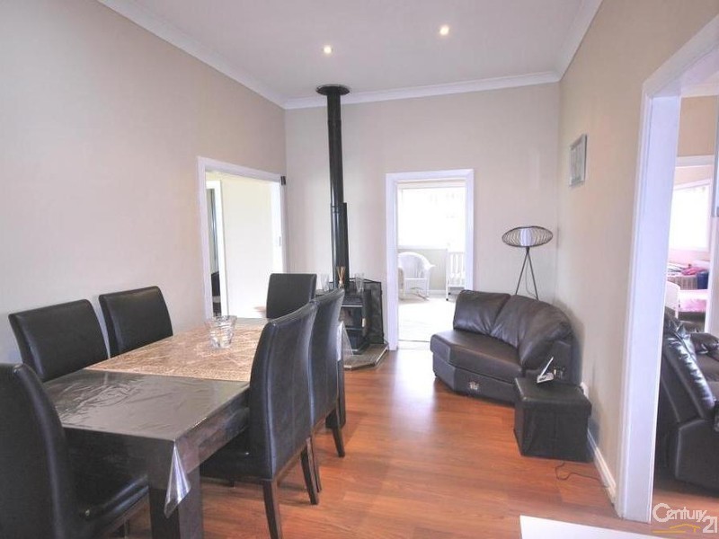 364 Smithfield Road (Cnr. Wernicke Cl.), Prairiewood NSW 2176