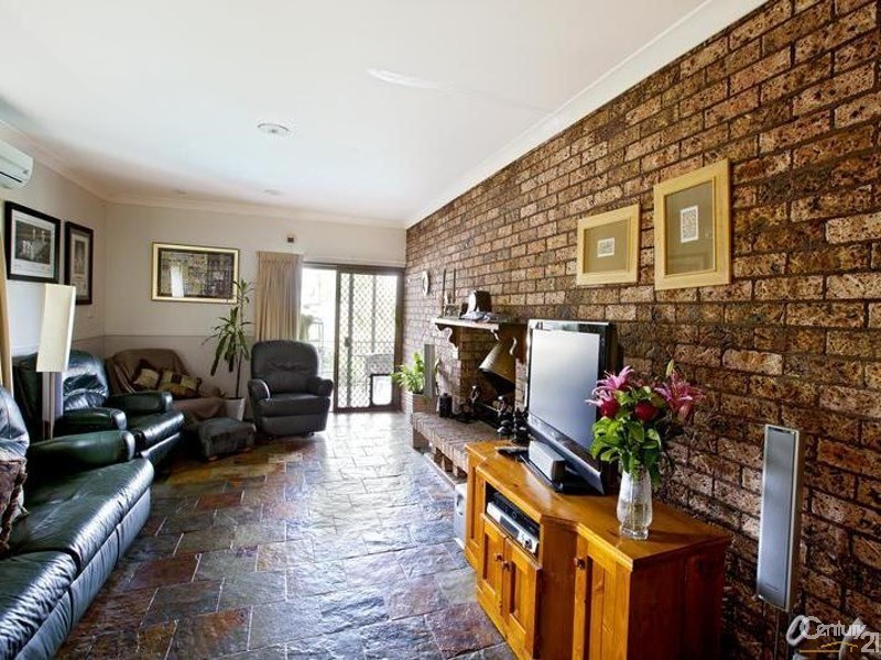 91 Dawson Street, Fairfield Heights NSW 2165