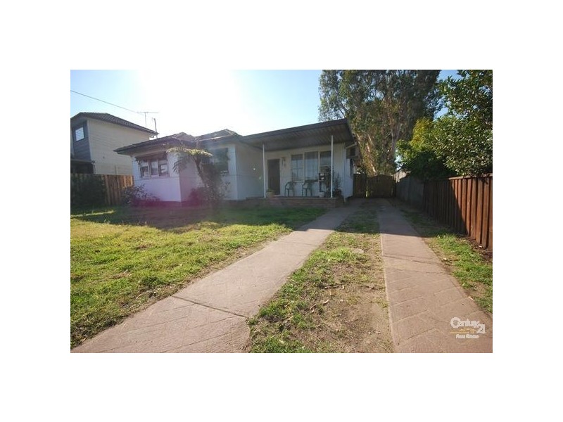 Fairfield West NSW 2165