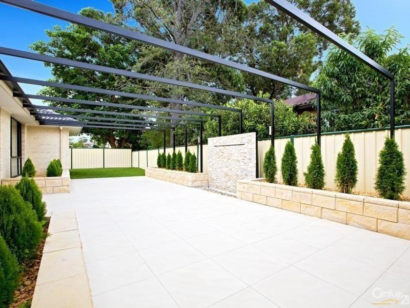 77 Maud Street, Fairfield West NSW 2165