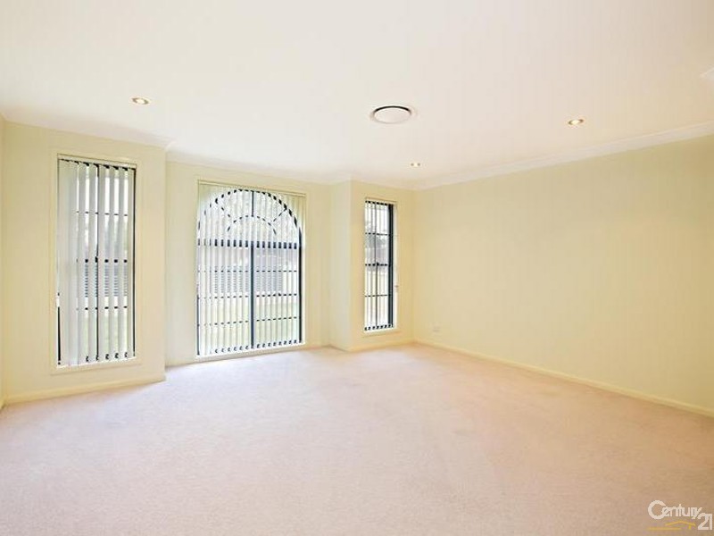 77 Maud Street, Fairfield West NSW 2165