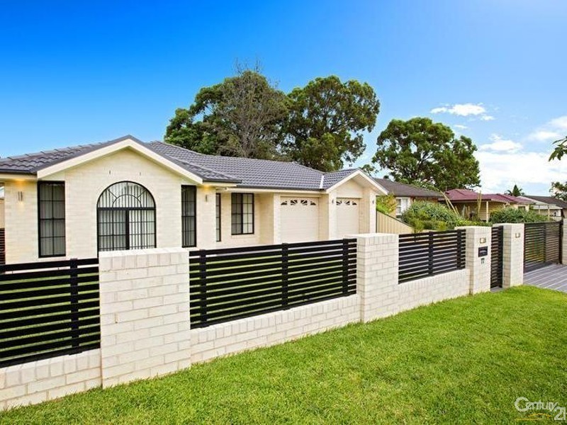 77 Maud Street, Fairfield West NSW 2165