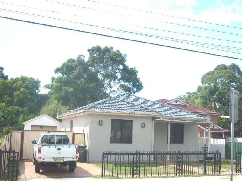 417 The Horsley Drive, Fairfield NSW 2165