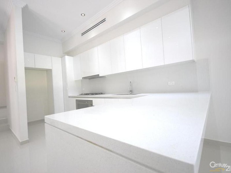 68 Patten Avenue, Merrylands NSW 2160