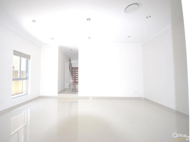 68 Patten Avenue, Merrylands NSW 2160
