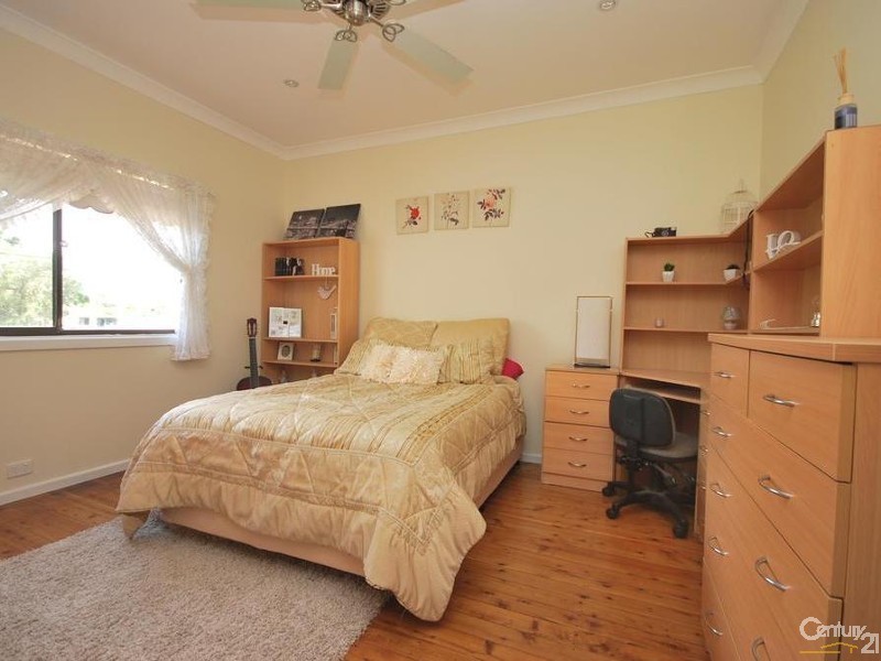 23 Taralga Street, Old Guildford NSW 2161