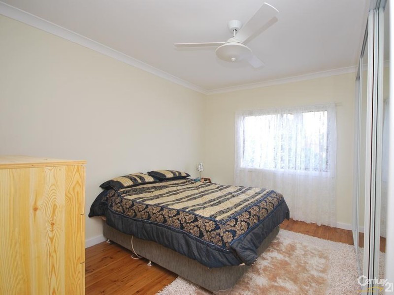 23 Taralga Street, Old Guildford NSW 2161