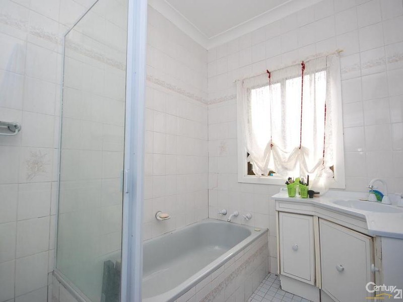 23 Taralga Street, Old Guildford NSW 2161