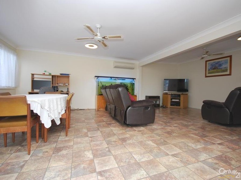 23 Taralga Street, Old Guildford NSW 2161