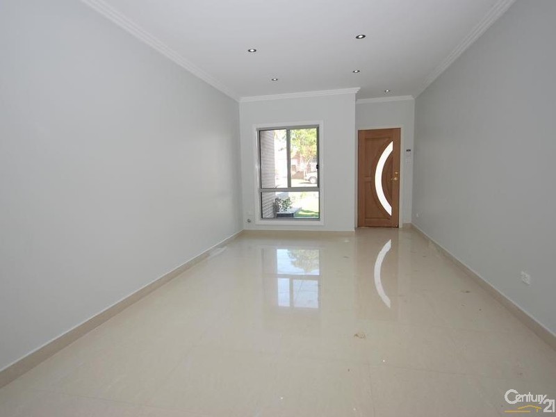 13 Rossiter Street, Fairfield Heights NSW 2165