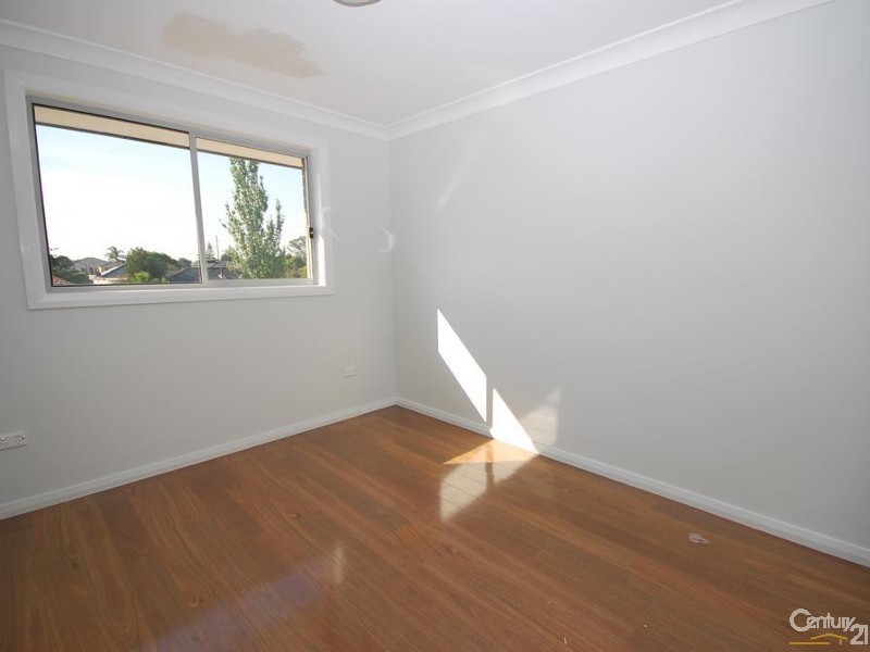 13 Rossiter Street, Fairfield Heights NSW 2165