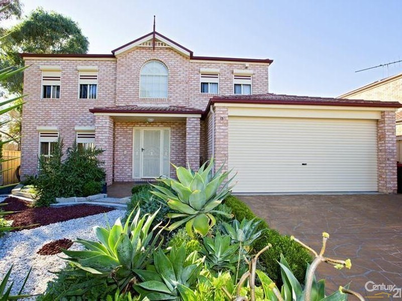 15 Baldini Place, Hinchinbrook NSW 2168