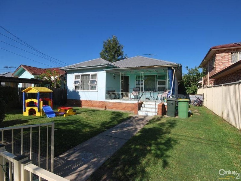 24 Buckingham Street, Canley Heights NSW 2166