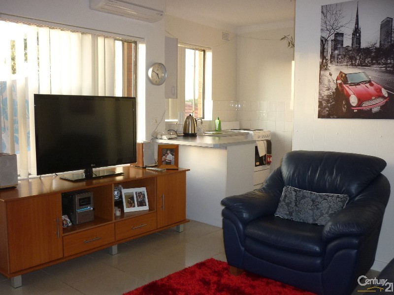 1/91 Smart Street, Fairfield NSW 2165