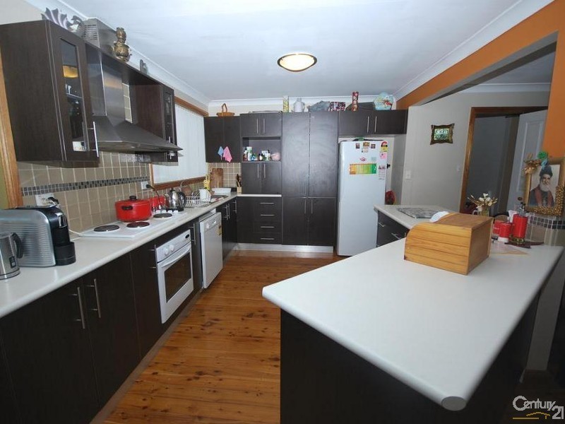 4 Casanda Avenue, Smithfield NSW 2164