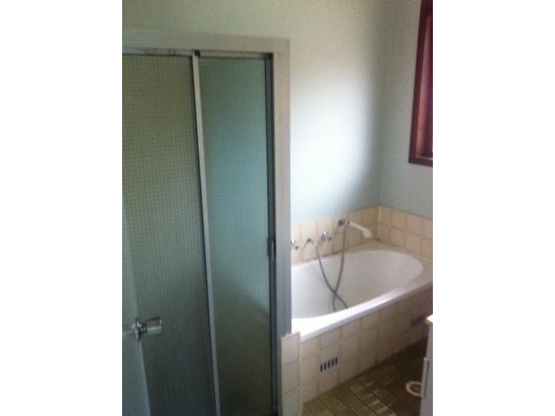 Greenfield Park NSW 2176