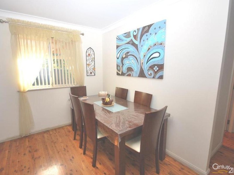 9 Frome Street, Fairfield West NSW 2165