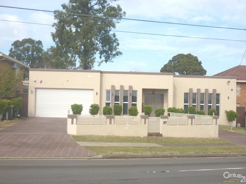 908 The Horsley Drive, Smithfield NSW 2164