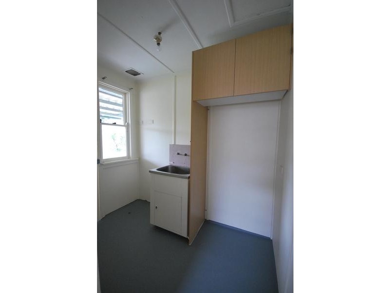 Fairfield West NSW 2165
