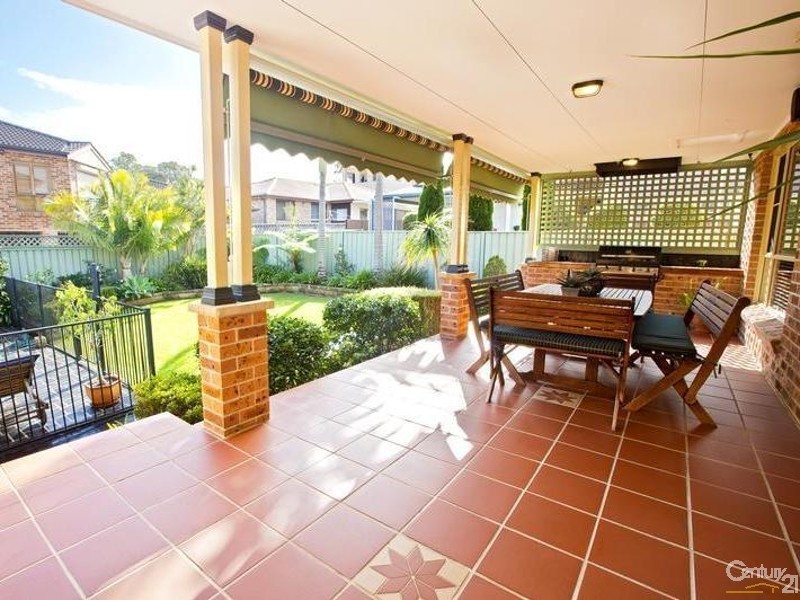 Edensor Park NSW 2176