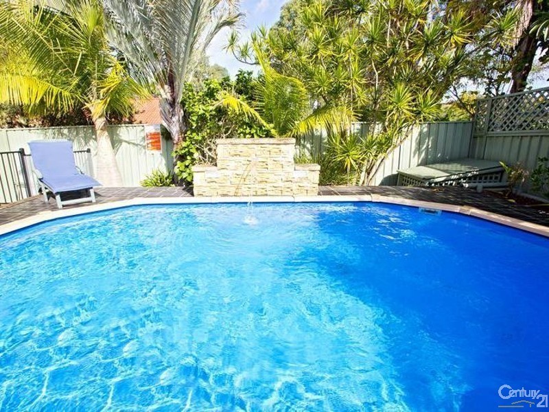 Edensor Park NSW 2176