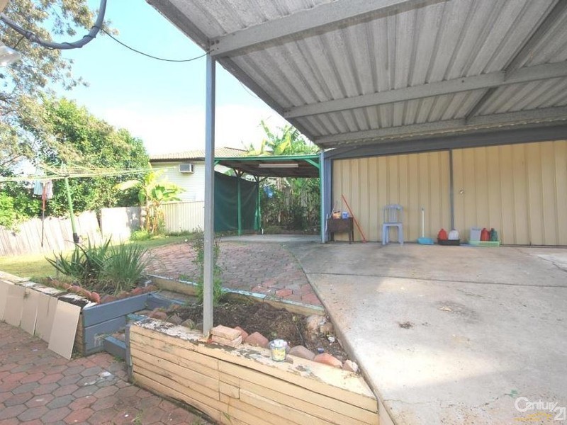 19 Aberdeen Road, Busby NSW 2168