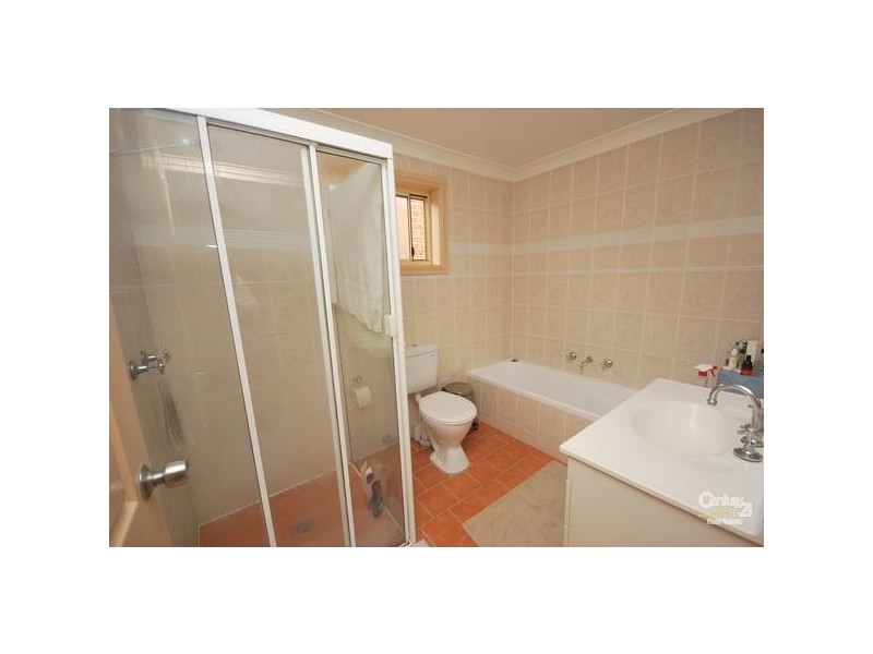 Fairfield West NSW 2165