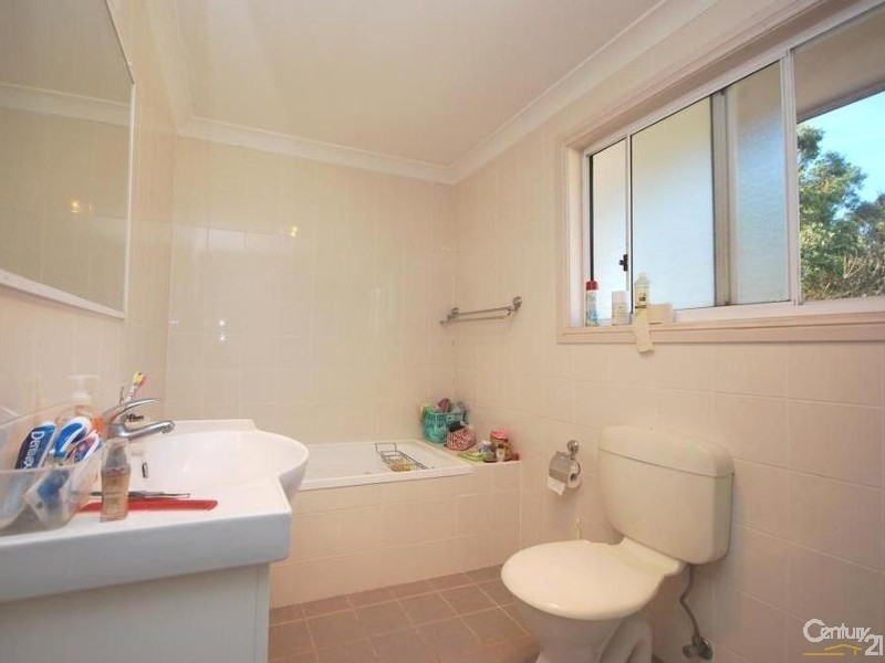 Greenfield Park NSW 2176