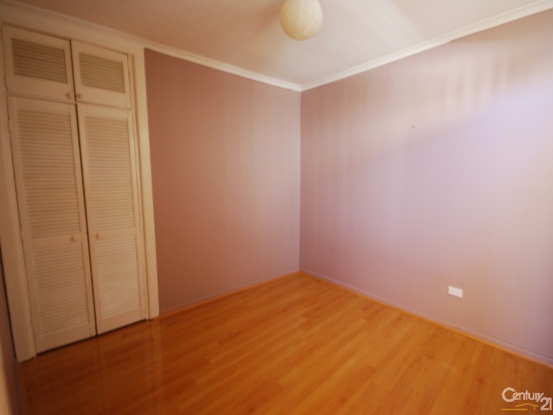 3A Karabar Street, Fairfield Heights NSW 2165