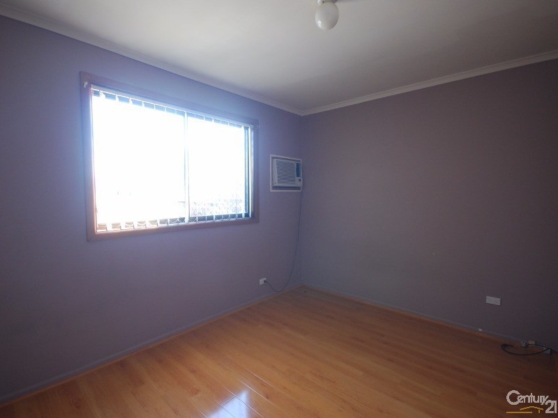 3A Karabar Street, Fairfield Heights NSW 2165