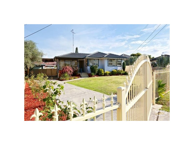 Fairfield West NSW 2165