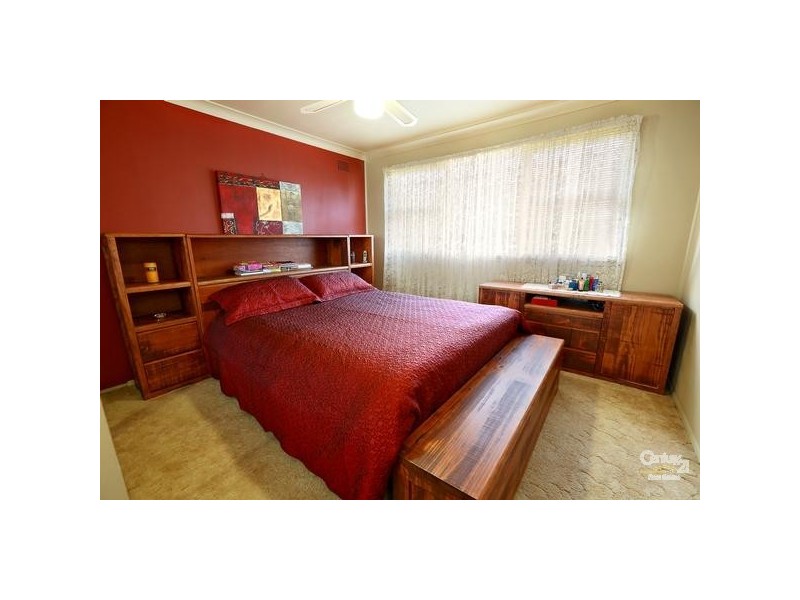 Fairfield West NSW 2165