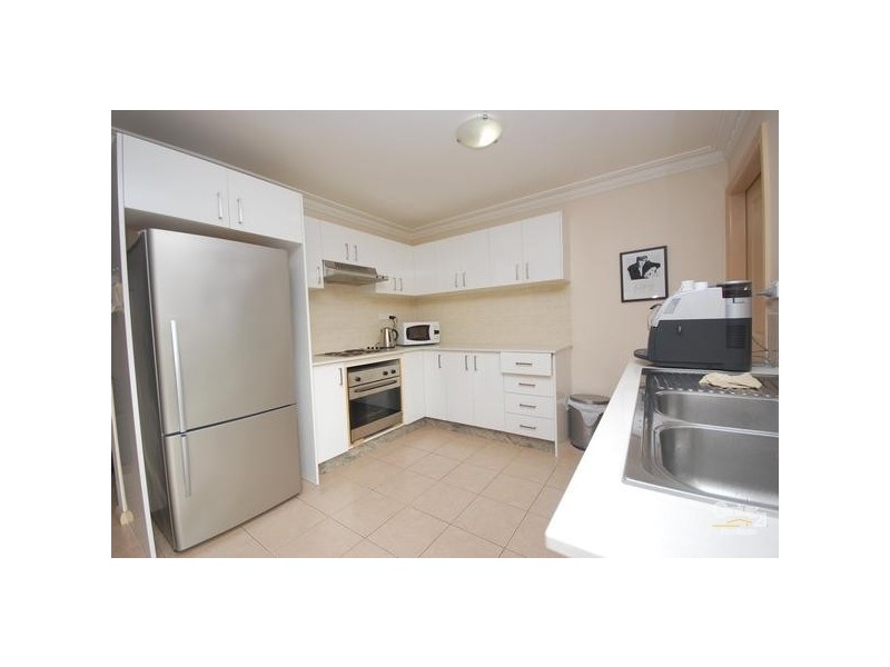 Fairfield West NSW 2165