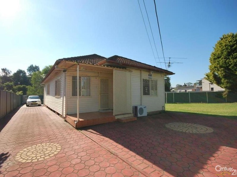 Fairfield East NSW 2165