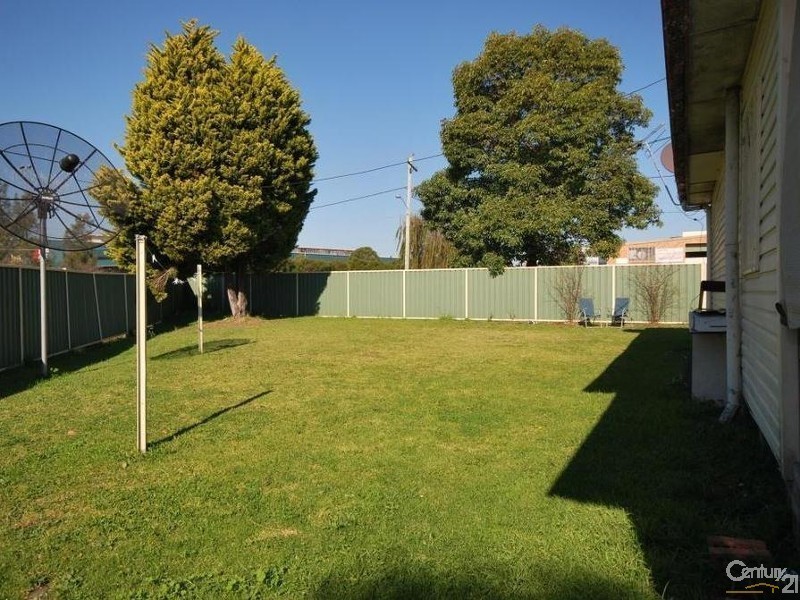 Fairfield East NSW 2165