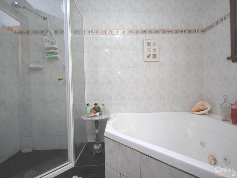 63 Cherrybrook Road, Lansvale NSW 2166