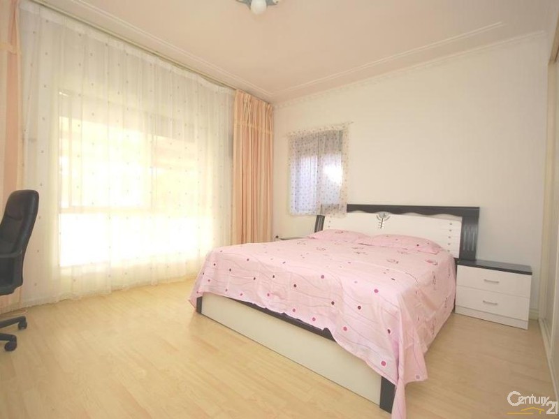 40 Churchill Street, Fairfield NSW 2165