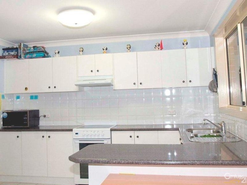 276 Green Valley Road, Green Valley NSW 2168