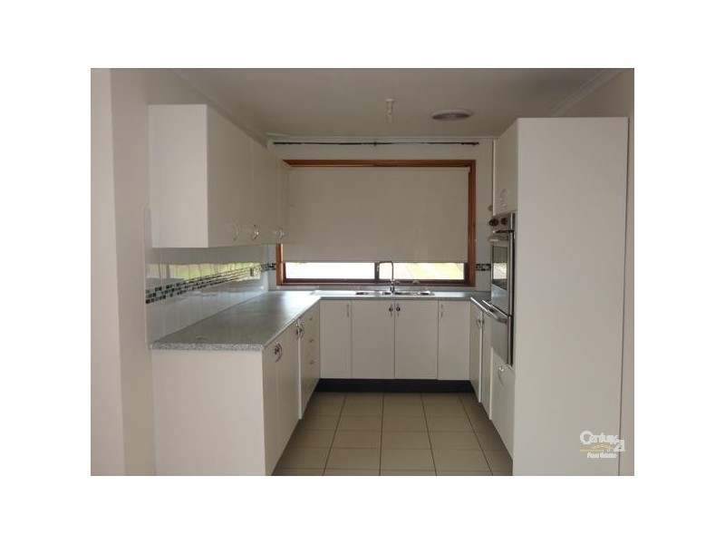 Edensor Park NSW 2176