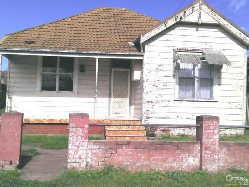 7 Harold Street, Fairfield NSW 2165