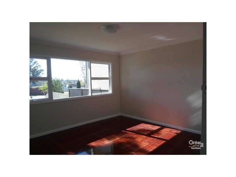 Fairfield West NSW 2165