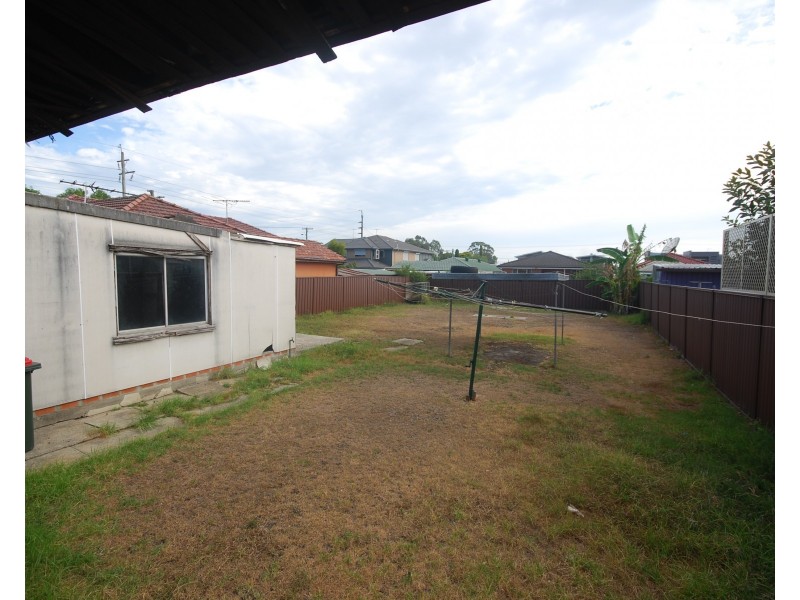 Canley Heights NSW 2166
