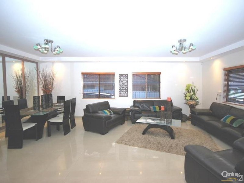 8 Charlotte Street, Merrylands NSW 2160