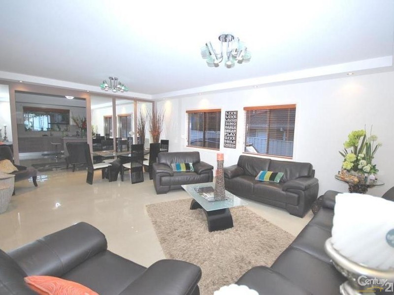 8 Charlotte Street, Merrylands NSW 2160