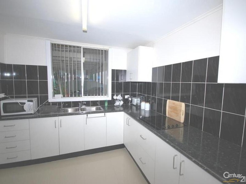 8 Charlotte Street, Merrylands NSW 2160