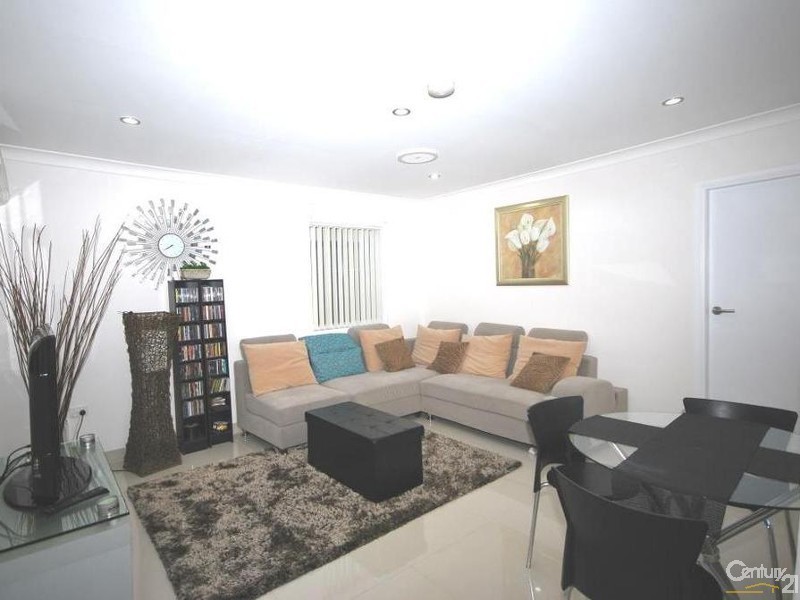 8 Charlotte Street, Merrylands NSW 2160