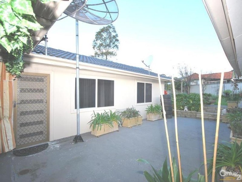 8 Charlotte Street, Merrylands NSW 2160