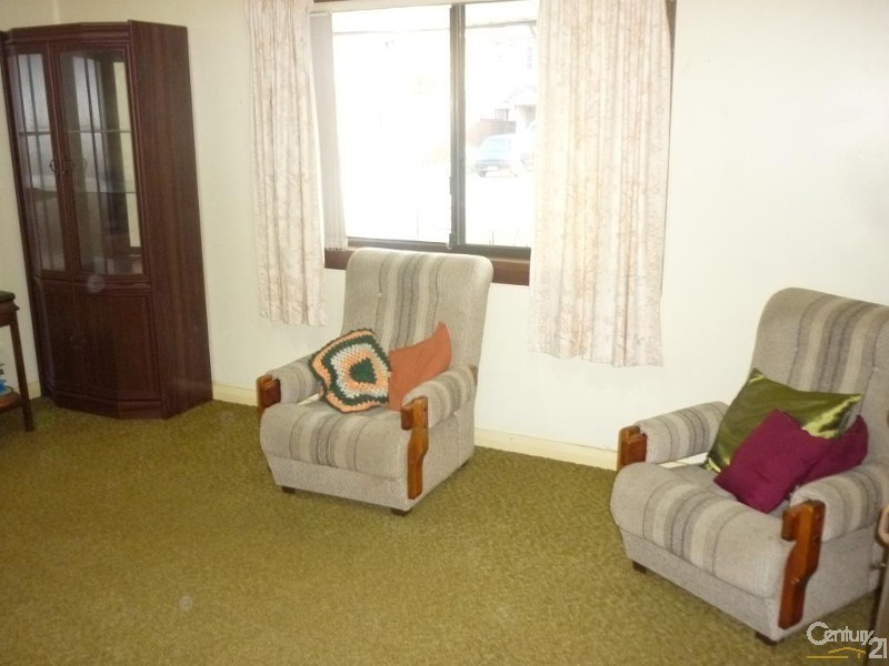 12 Linda Street, Fairfield Heights NSW 2165