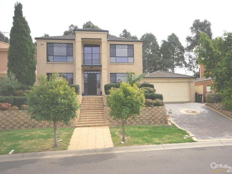 11 Hilton Crescent, Casula NSW 2170